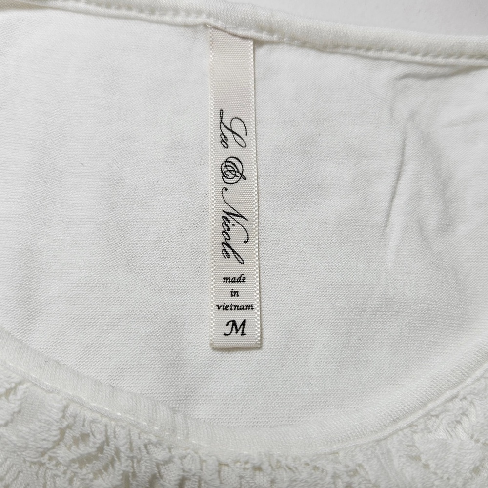 Leo & Nicole Ivory Lace Overlay Scoop Neck Short Sleeve Jersey Knit Top Womens M - Picture 4 of 7